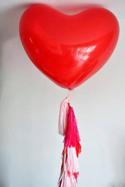 Valentine's day special heart shaped helium balloon