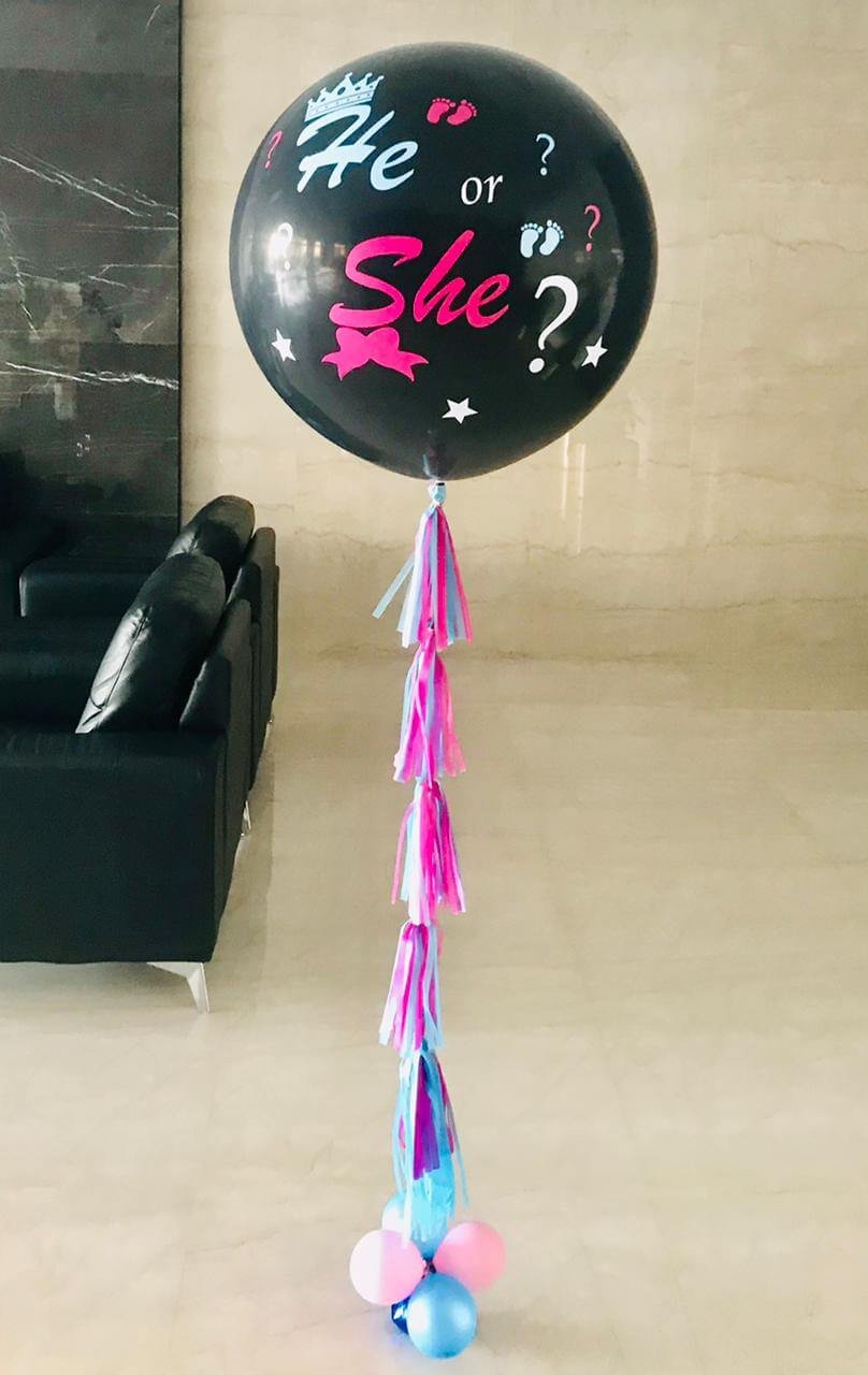 black single gender reveal balloon