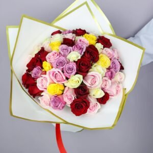 Multicolored-Rose-Bouquet.